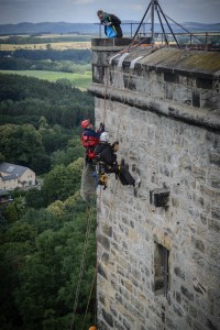 Der Unterhalt der Festung verlangt alpines Können