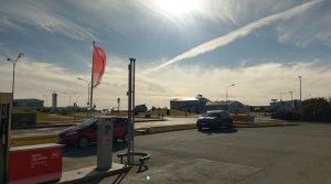 Ein sonniger Tag in Grindavík