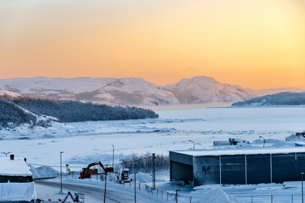 Sonnenaufgang in Kirkenes nach 12:00