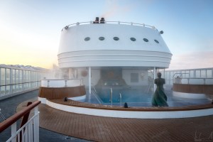 Der geheizte Pool im Heck der MS Finnmarken