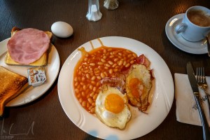 Ein deftiges Frühstück hilft durch den Tag